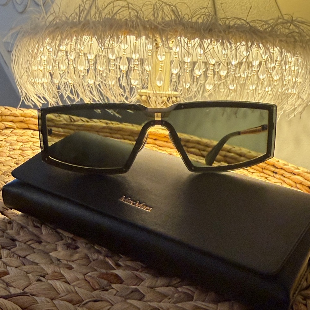 MAX MARA MM0118 Black & Gold Rectangular Sunglasses Shiny Gold and Green